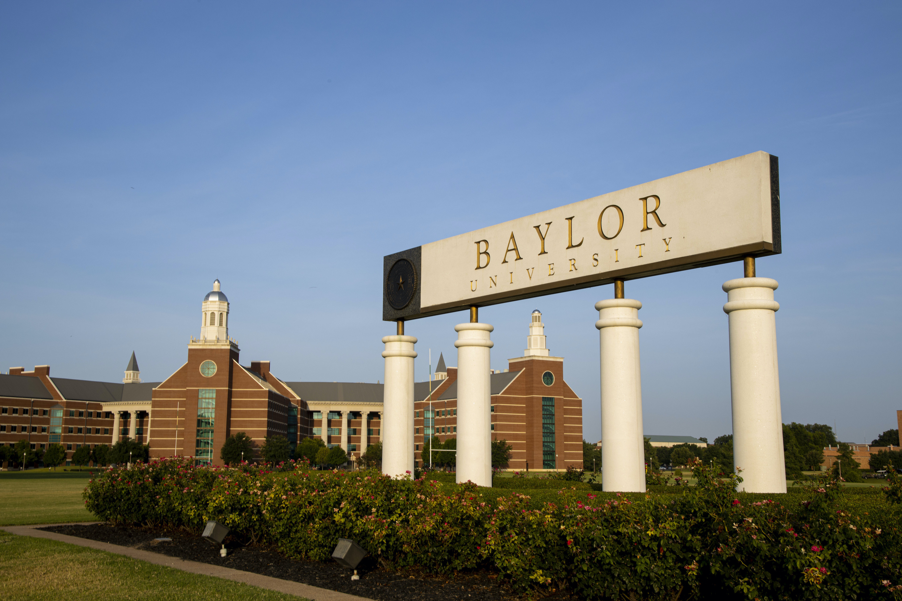 Baylor University Entrance Sign in front of school